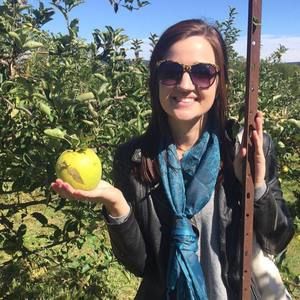 Meet your Posher, Cici